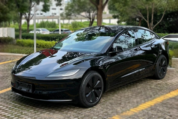 特斯拉 Model 3